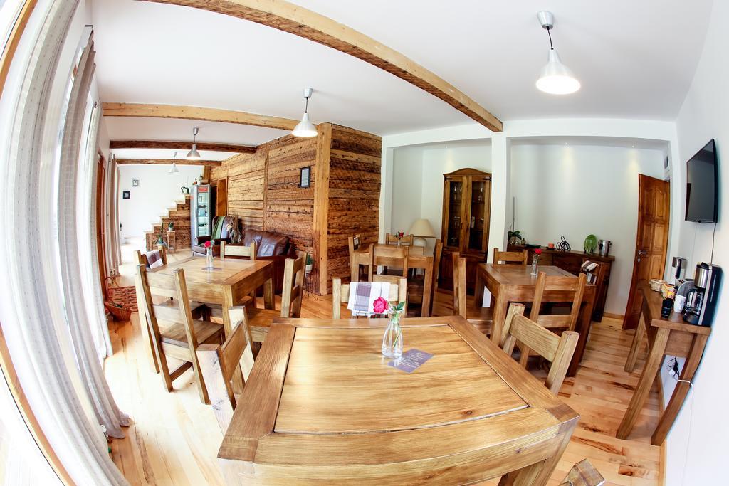 Landhaus Bed&Breakfast Vişeu de Sus Buitenkant foto