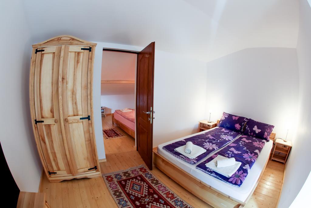 Landhaus Bed&Breakfast Vişeu de Sus Kamer foto