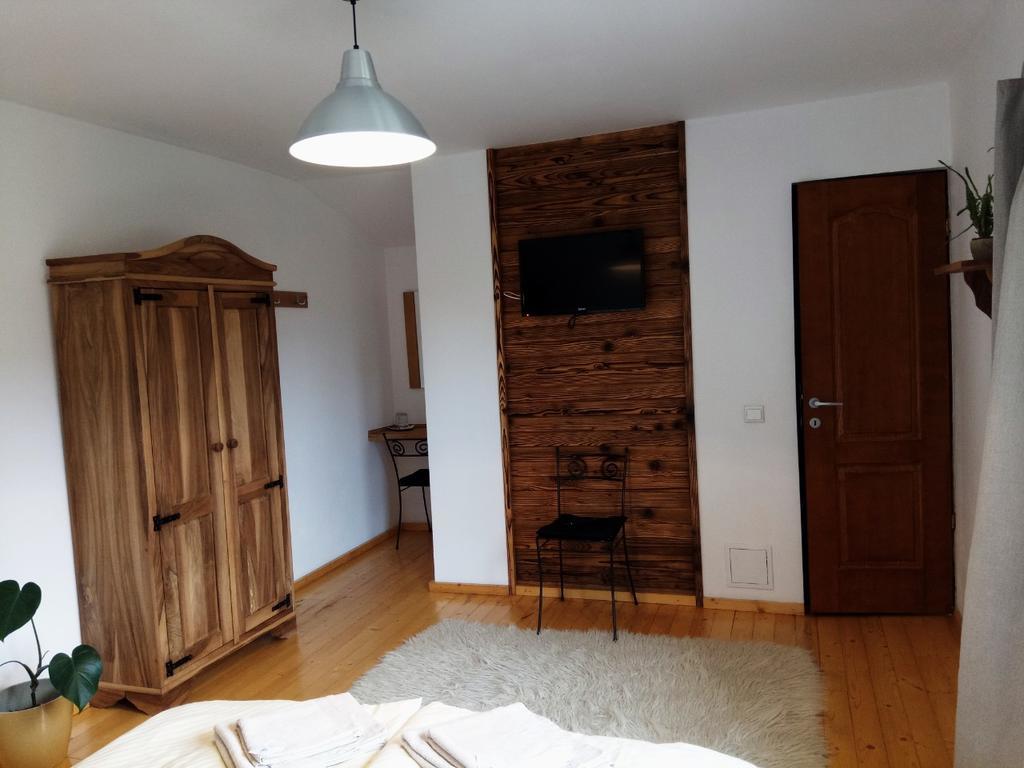 Landhaus Bed&Breakfast Vişeu de Sus Buitenkant foto